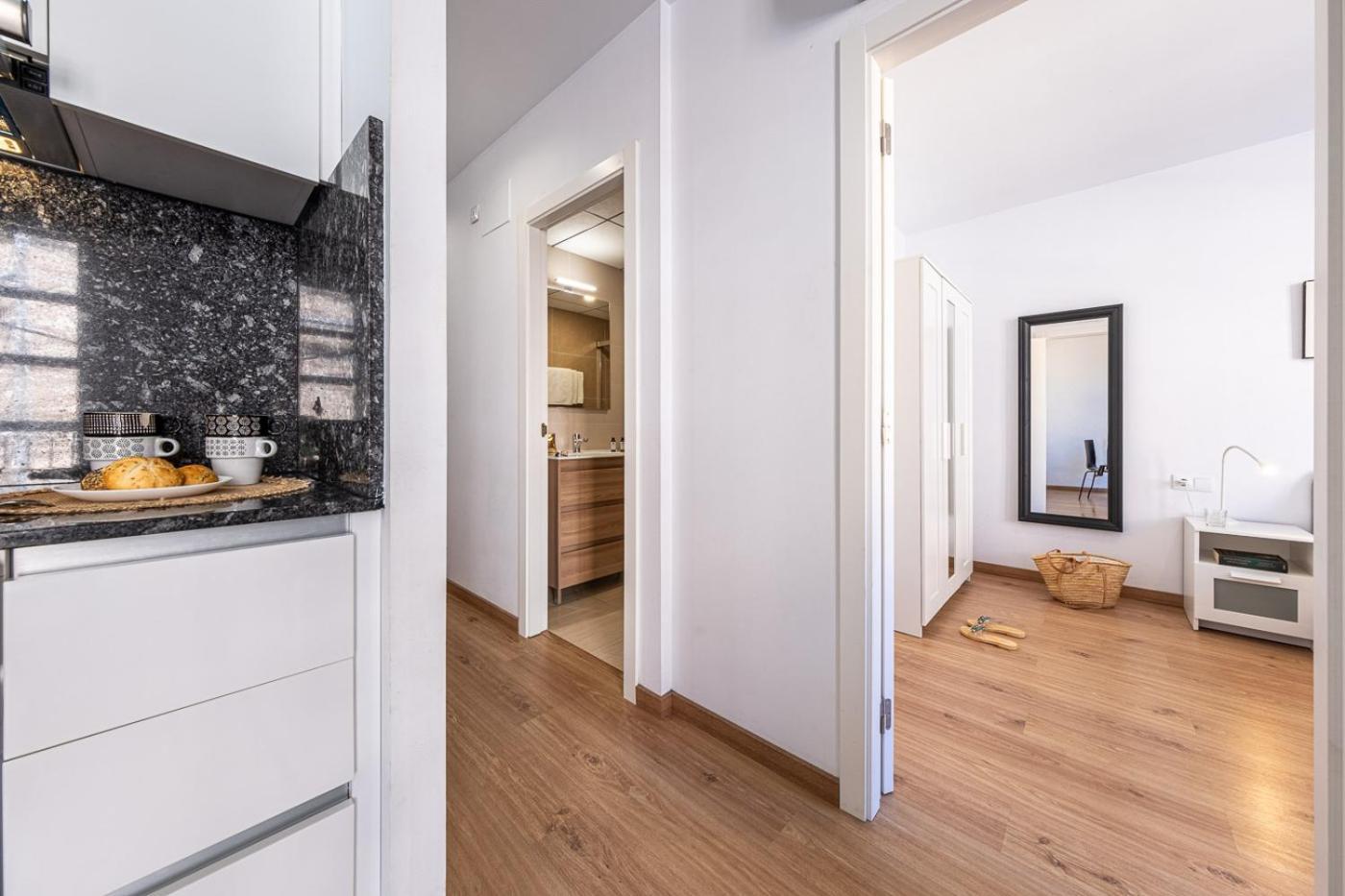 Tarragona Apartments Ngoại thất bức ảnh