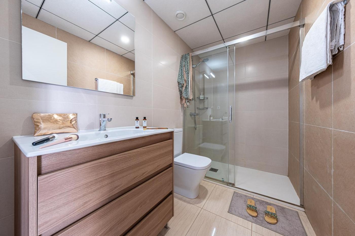 Tarragona Apartments Ngoại thất bức ảnh