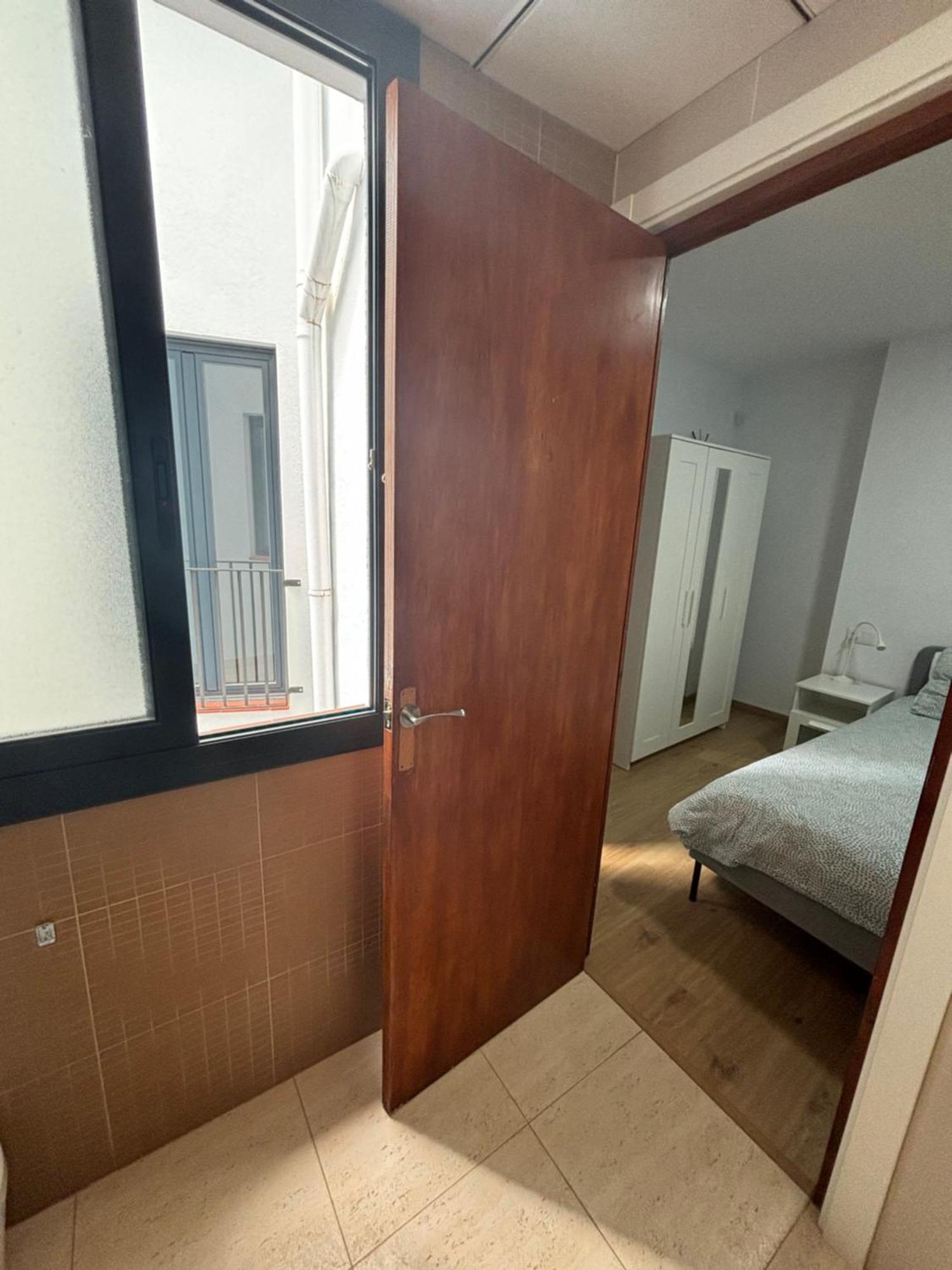 Tarragona Apartments Ngoại thất bức ảnh