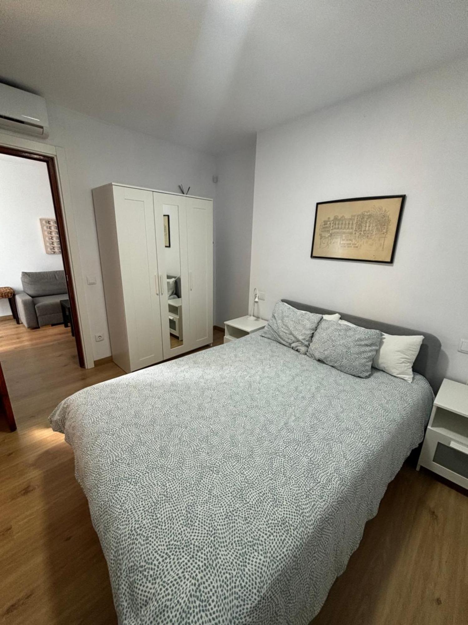 Tarragona Apartments Ngoại thất bức ảnh
